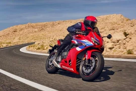 Honda Việt Nam triệu hồi xe môtô CBR650R nhập khẩu Thái Lan