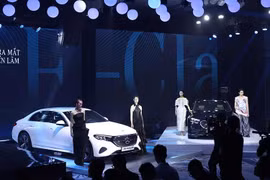 Doanh số Mercedes-Benz năm 2025 "tụt dốc không phanh"