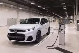 Honda xác nhận sẽ dừng sản xuất CR-V e:FCEV chạy pin hydro