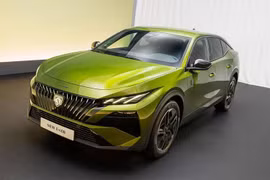 Peugeot 408 2026 ra mắt - bổ sung tùy chọn hybrid, PHEV và EV