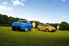 Cận cảnh Honda Jazz 2026 giá rẻ vừa ra mắt, chỉ 250 triệu đồng