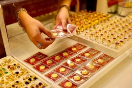 Giá vàng hôm nay 23/7: Vàng miếng leo cao nhất 3 tháng