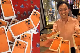 Danh tính đại gia Việt mua iPhone 17 tặng bạn bè, nhân viên 