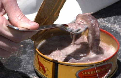 Những món ghê rợn hơn trứng vịt lộn bội phần