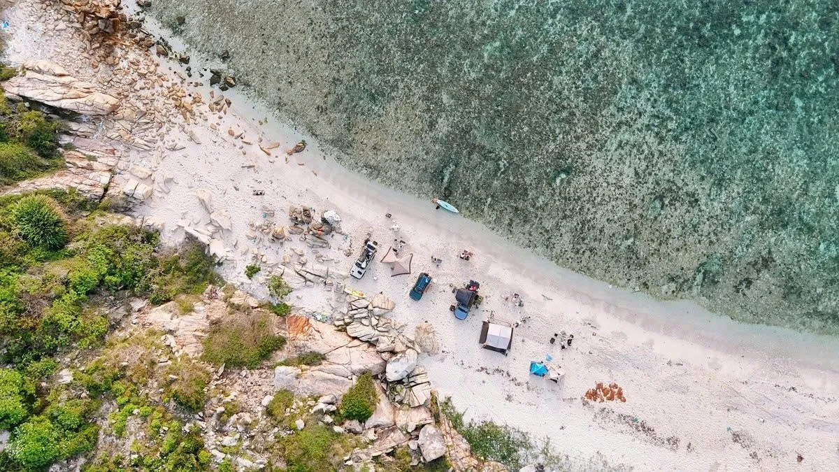 Bãi Thùng tọa độ camping '4 không' hoang sơ bên cung đường Vĩnh Hy