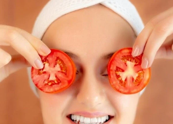 Ăn gì để giảm quầng thâm và bọng mắt hiệu quả?