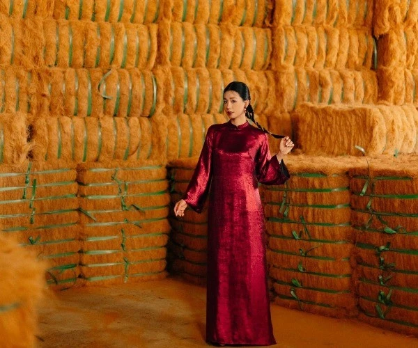 Làng nghề chỉ xơ dừa An Thạnh, điểm chụp áo dài Tết bên sông Thom