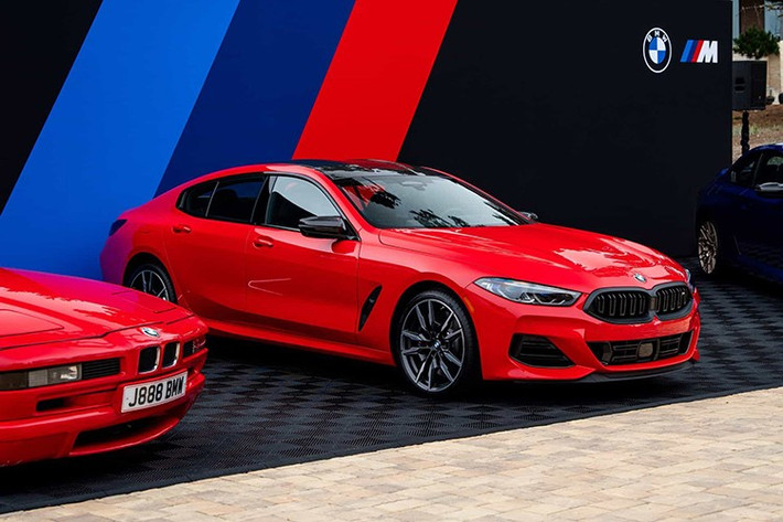 BMW dự kiến chỉ sản xuất 500 chiếc phiên bản đặc biệt này, giới hạn phân phối tại một số thị trường nhất định, bao gồm cả Mỹ. Việc sản xuất dự kiến bắt đầu vào tháng 11 và giao hàng dự kiến vào quý I năm 2026.