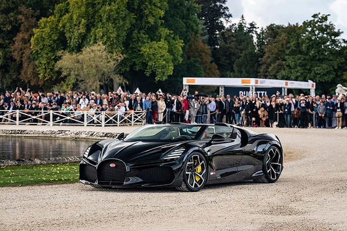 Bugatti có thể sẽ có một vài món đồ chơi mới trên kệ dành cho giới thượng lưu, chẳng hạn như Tourbillon, mẫu xe đã thay thế Chiron, và Brouillard. Brouillard là một siêu xe độc nhất vô nhị, vẫn giữ nguyên động cơ W16 cũ, và là sản phẩm đầu tiên của bộ phận Programme Solitaire mới thành lập.