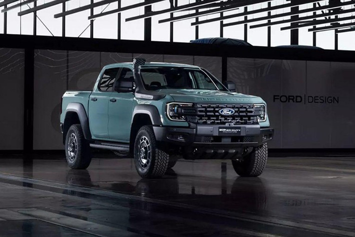 Phiên bản Ranger Super Duty được định vị cao hơn các biến thể thông thường của Ranger, cả về thiết kế lẫn hiệu suất vận hành. Tuy nhiên, khả năng mẫu xe này được đưa về thị trường Việt Nam là khá thấp do sử dụng động cơ diesel V6 dung tích lớn dẫn đến giá bán cao.
