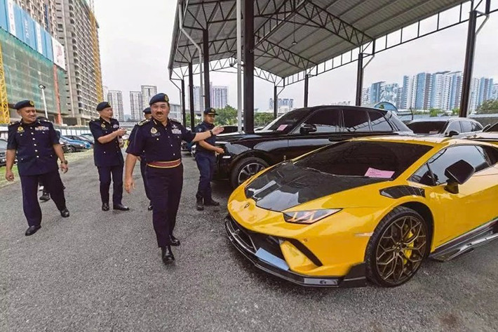 Giám đốc thực thi pháp luật cấp cao của RTD, Muhammad Kifli Ma Hassan, cho biết những chiếc xe này thường không được sử dụng hàng ngày mà chỉ được sử dụng vào cuối tuần hoặc trong những dịp đặc biệt.