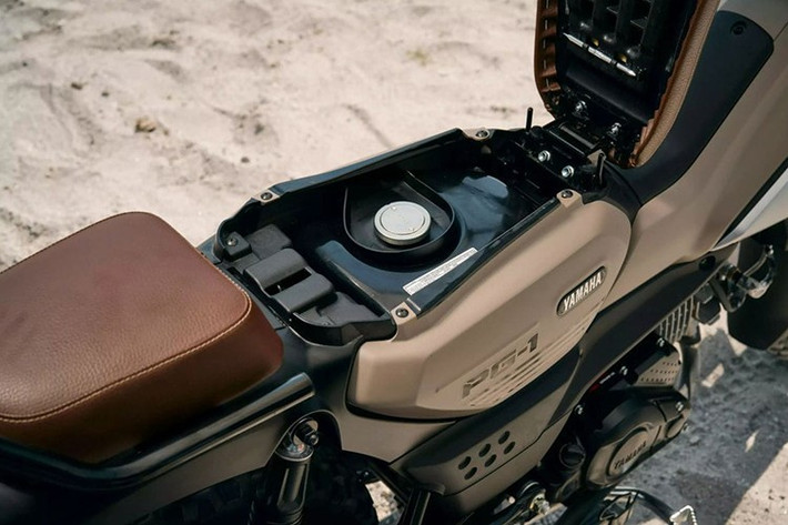 Mặc dù được nâng cấp động cơ, Yamaha PG-155 dự kiến vẫn giữ nguyên thiết kế vốn đã tạo nên cá tính riêng của dòng PG-1. Xe sở hữu phong cách adventure-retro với phần khung backbone chắc chắn, giảm xóc phù hợp địa hình nhẹ và gầm xe cao - những yếu tố khiến PG-1 được yêu thích bởi cộng đồng mê xe địa hình cỡ nhỏ.