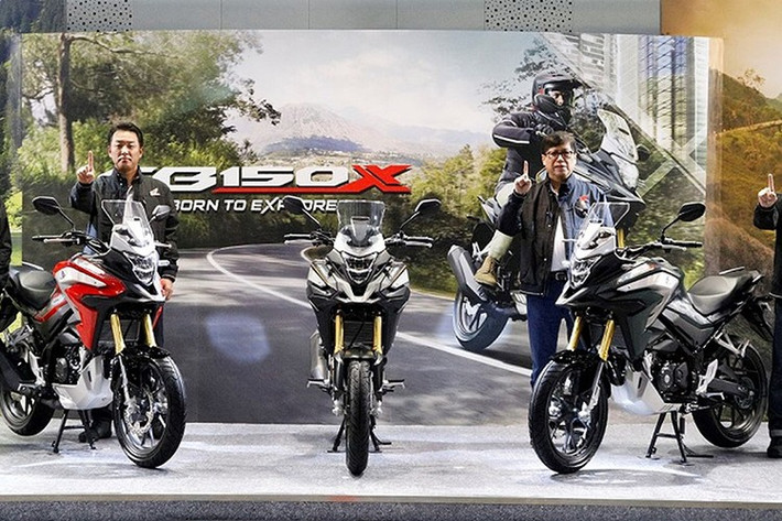 Astra Honda Motor (AHM), đơn vị sản xuất và phân phối xe máy Honda tại Indonesia vừa giới thiệu phiên bản 2025 của mẫu xe hành trình phượt (adventure-touring) cỡ nhỏ Honda CB150X.