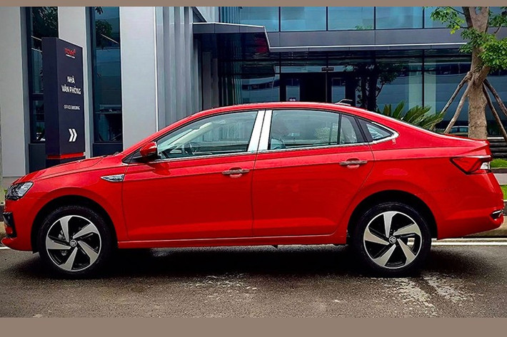 Việc lắp ráp trong nước không chỉ giúp Skoda chủ động về nguồn cung, mà còn mang lại lợi thế về giá bán so với các mẫu xe nhập khẩu, hứa hẹn tạo ra sự cạnh tranh trực tiếp với các đối thủ lâu năm trong phân khúc như Toyota Vios, Hyundai Accent hay Honda City.