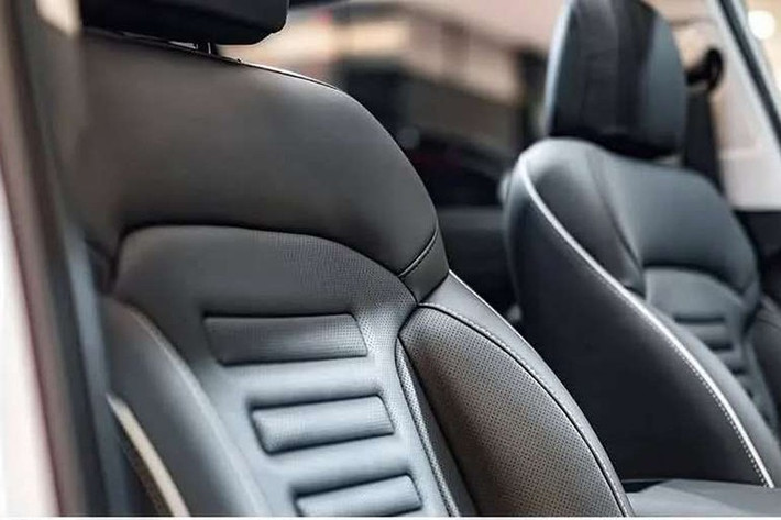 Nhiều khả năng đây cũng sẽ là cấu hình động cơ được áp dụng tại thị trường Việt Nam. Một điểm cộng đáng chú ý là Hyundai Creta mới dự kiến sẽ được nâng cấp gói an toàn chủ động ADAS. Theo các nguồn tin từ đại lý, xe có thể được trang bị đầy đủ các công nghệ.