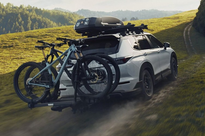 Mitsubishi Outlander Trail Edition 2025 có giá khởi điểm từ 39.295 USD, cao hơn 1.360 USD so với bản SE mà nó phát triển dựa trên.