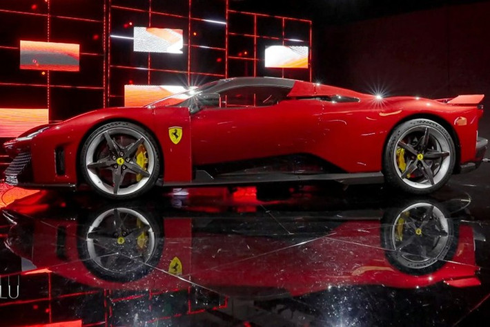 Giới phân tích cho rằng việc Ferrari đăng ký bảo hộ kiểu dáng công nghiệp tại Việt Nam có thể chỉ là biện pháp bảo hộ phòng ngừa, tránh việc sao chép trái phép thiết kế. Được biết, toàn bộ 799 chiếc Ferrari F80 đã được bán hết trước cả thời điểm xe ra mắt chính thức.