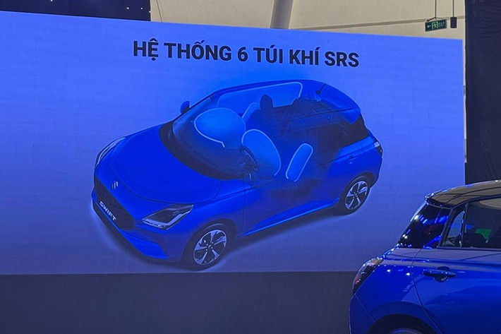 Ngoài ra, xe còn có hỗ trợ giữ làn đường, cảnh báo lệch làn đường, hỗ trợ phòng tránh lệch làn đường, cảnh báo phương tiện di chuyển không ổn định, đèn chiếu xa tự động, cảnh báo điểm mù và cảnh báo phương tiện cắt ngang phía sau. Những tính năng an toàn khác như 6 túi khí, hệ thống cân bằng điện tử, hỗ trợ khởi hành ngang dốc, camera lùi và cảm biến lùi.