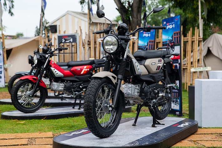 Yamaha Việt Nam đã xác nhận sẽ tung ra một mẫu xe mới vào ngày 14/9/2025 tại Hà Nội, dù chưa lộ diện hay công bố nhưng những hình ảnh hé lộ đã cho thấy đây là mẫu xe máy Yamaha PG-1 nâng cấp mới - mang đến sự trở lại mạnh mẽ của tinh thần phiêu du.