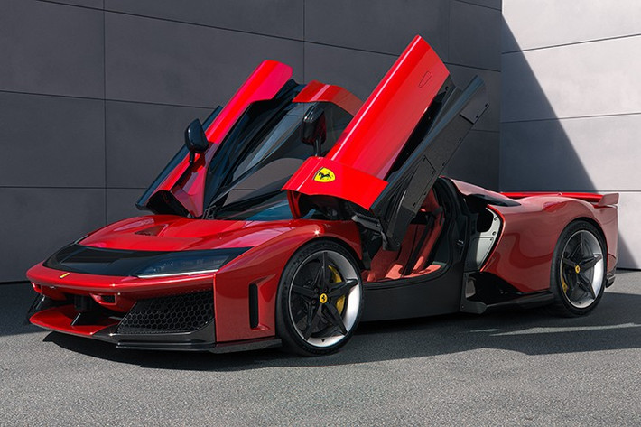 Hiện Thái Lan là quốc gia đầu tiên ở châu Á được lựa chọn để ra mắt mẫu hypercar đầu bảng Ferrari F80 trong khuôn khổ sự kiện Universo Ferrari vào hồi tháng 11/2024. Xe được xem là đối thủ cạnh tranh trực tiếp với McLaren W1.