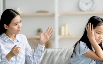 Điểm thi không đáng sợ bằng 5 câu cha mẹ EQ thấp nói với con