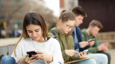 5 thứ chắc chắc có trên Facebook của người EQ thấp