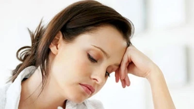 5 biểu cảm nên tránh khi đến nhà người khác kẻo mất điểm