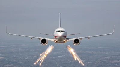 “Pháo đài bay” Boeing 737 với màn trình diễn gây chấn động