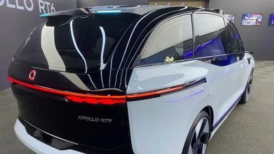 Lyft đưa taxi robot Trung Quốc đến châu Âu từ năm 2026