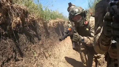 Phản công Dnepropetrovsk của Ukraine tan vỡ, Nga mở rộng vòng vây