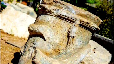 Phát hiện bàn thờ rắn cổ đại, hé lộ nghi lễ thiêng xưa