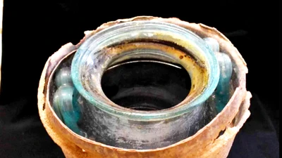 Mở mộ cổ La Mã, chất lỏng bên trong khiến giới khảo cổ ngỡ ngàng 