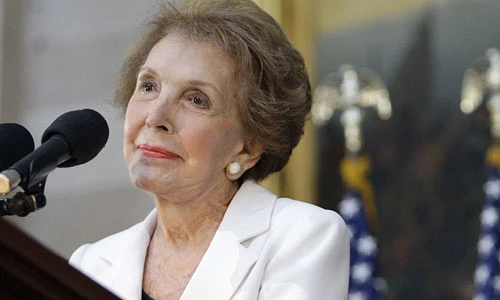 Ảnh Đệ nhất phu nhân Mỹ Nancy Reagan hồi còn sống