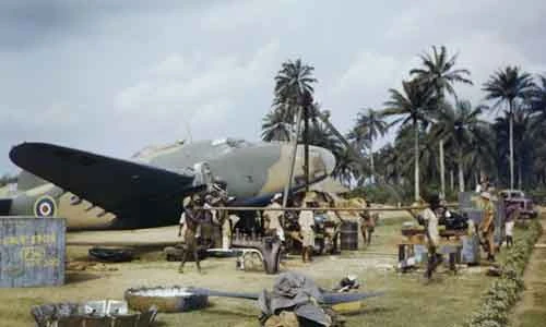 15 ảnh màu chưa từng công bố về Thế chiến 2