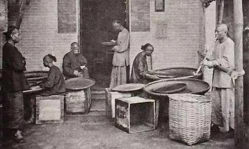 Đất nước Trung Quốc thập niên 1870 trông thế nào?