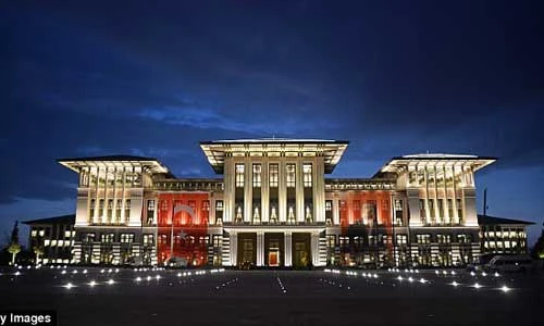 Soi dinh Tổng thống Thổ Nhĩ Kỳ lớn gấp 30 lần Nhà Trắng