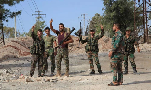 Chùm ảnh quân đội Syria thẳng tiến về cửa ngõ nam Aleppo