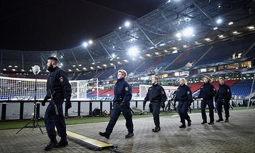 Lại nghi ngờ đánh bom ở Đức