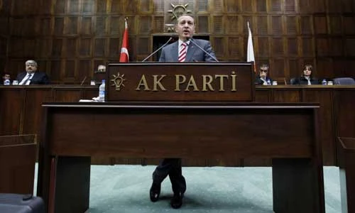 Ảnh: Tổng thống Thổ Nhĩ Kỳ trước thềm trưng cầu dân ý