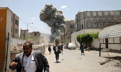 Chùm ảnh đất nước Yemen bị không kích tan tành