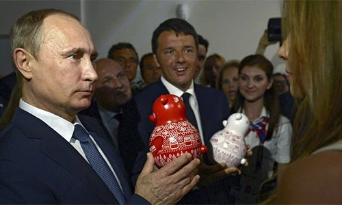 Tổng thống Putin thăm Hội chợ triển lãm Expo 2015
