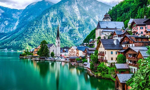 Chiêm ngưỡng 14 thị trấn cổ đẹp tựa tranh vẽ