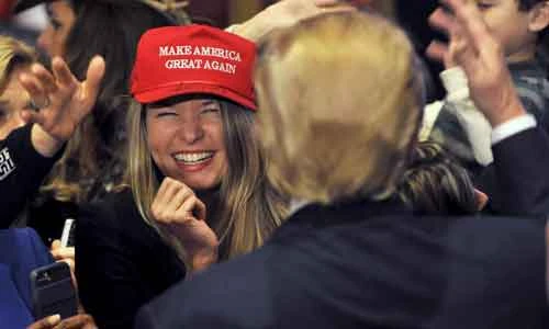 Ngắm các fan nữ của ứng viên tổng thống Donald Trump