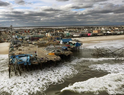 Ảnh sốc nhất về bão Sandy tàn phá nước Mỹ