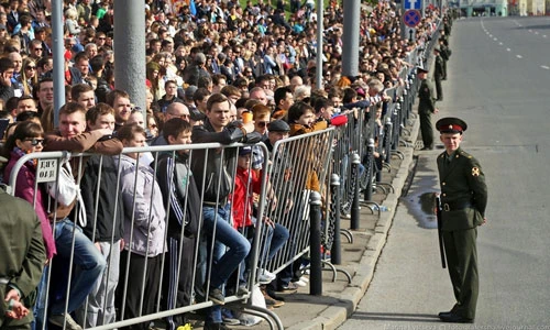 Bên lề cuộc duyệt binh Ngày Chiến thắng phát xít