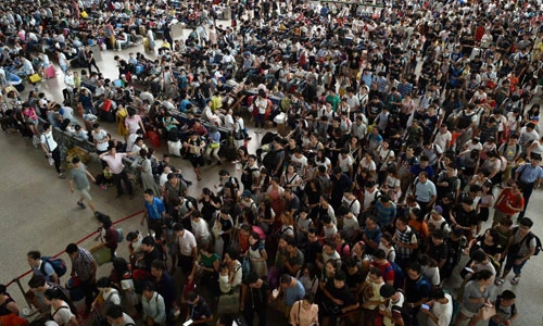Choáng ngợp “biển người” ở Trung Quốc qua ảnh 