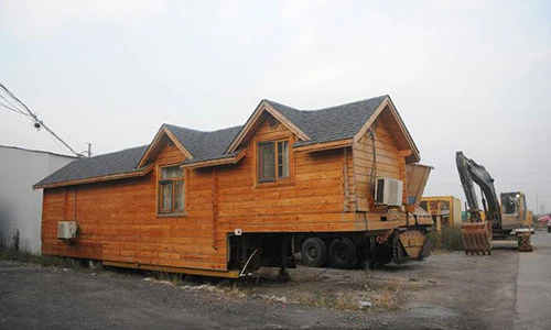 Người Trunq Quốc biến xe cũ thành “biệt thự di động“