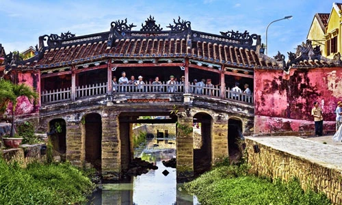 Việt Nam vào top quốc gia du lịch bụi tuyệt nhất thế giới