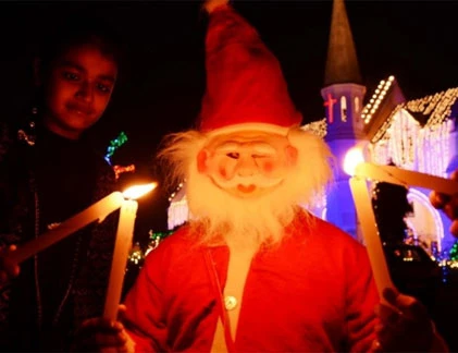 Không khí Giáng sinh tràn ngập thế giới