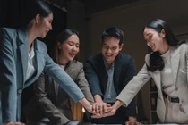 Kiểu người trung niên bứt phá tài chính, tuổi càng cao càng giàu